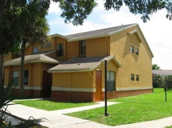 The Circle Villas, 2511 NW 56th Ave #12-25, Lauderhill, Florida 33313, image 1