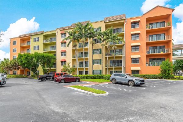 Park Place, 1620 Presidential Way #510, West Palm Beach, Florida 33401, image 1