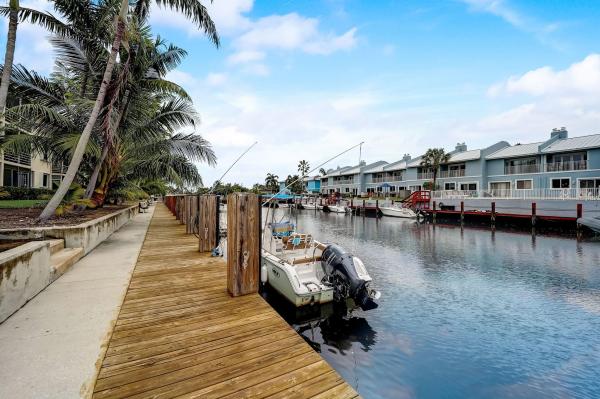 Lighthouse Point Plaza, 4500 N Federal Hwy #306, Lighthouse Point, Florida 33064, image 1