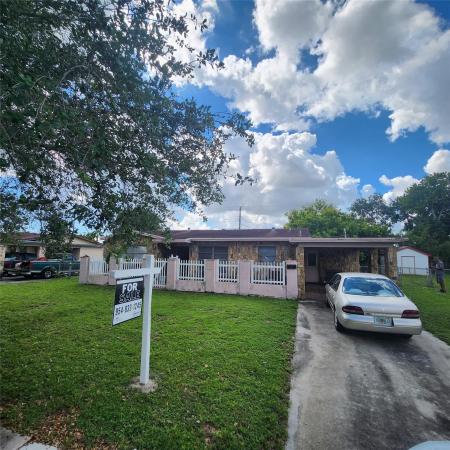 Lake Aire Estates, 2720 NW 17th St, Fort Lauderdale, Florida 33311, image 1
