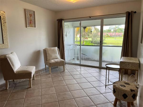 The Palm Club, 1113 Green Pine Blvd #C1, West Palm Beach, Florida 33409, image 3