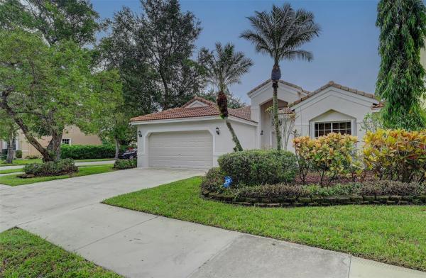 Cameron Lake, 135 Cameron Ct, Weston, Florida 33326, image 1