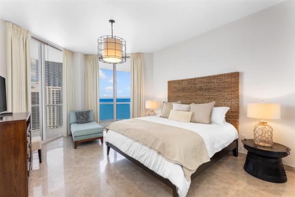 Millennium, 18671 Collins Ave #PH4, Sunny Isles Beach, Florida 33160, image 1