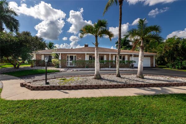 Waterway Estates, 6140 SW 15th St, Plantation, Florida 33317, image 1
