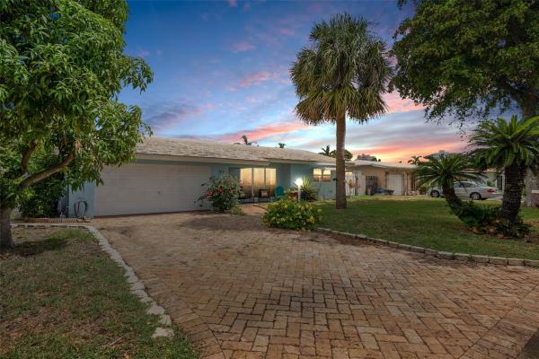 Bel-Air, 1973 Windward Dr, Lauderdale By The Sea, Florida 33062, image 2