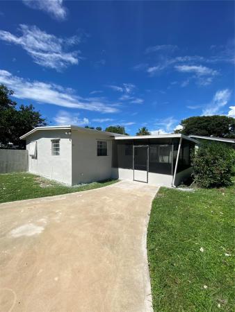 Boulevard Gardens, 81 NW 30th Ave, Fort Lauderdale, Florida 33311, image 1
