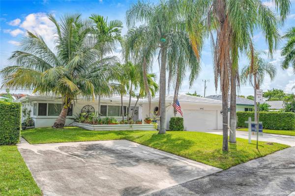 Silver Shores, 4442 Seagrape Dr, Lauderdale By The Sea, Florida 33308, image 1