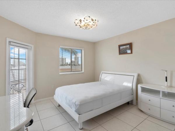 Les Pelicans, 18260 N Bay Rd #304, Sunny Isles Beach, Florida 33160, image 1