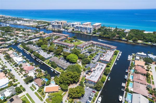 Palm Aire At Coral Key, 3000 NE 48th Ct #402, Lighthouse Point, Florida 33064, image 1