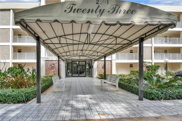 Palm-Aire Country Club 2, 2601 S Course Dr #202, Pompano Beach, Florida 33069, image 1