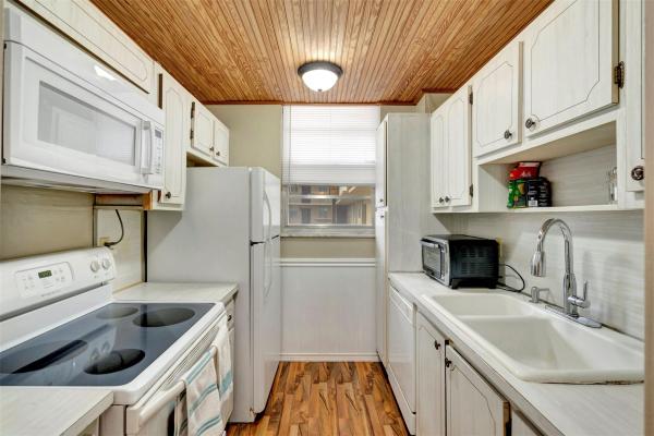 Telstar, 1811 Jefferson St #202, Hollywood, Florida 33020, image 3