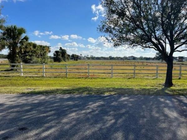 Carlton Country Estates, 17801 Wagonwheel Ln, Fort Pierce, Florida 34987, image 1