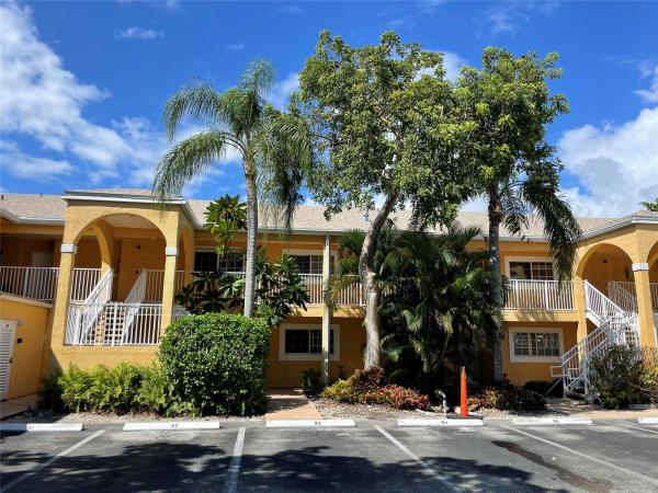 Chateau De Ville, 441 SE 10th St #D104, Dania Beach, Florida 33004, image 1
