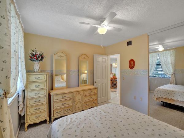Whitehall 2 Of Pine Island Ridge, 1707 Whitehall Dr #204, Davie, Florida 33324, image 2