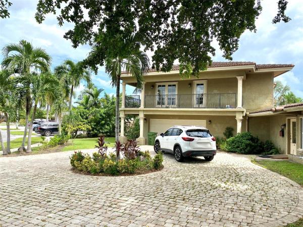 Jenada Isle, 2836 NW 11th Ave, Wilton Manors, Florida 33311, image 1