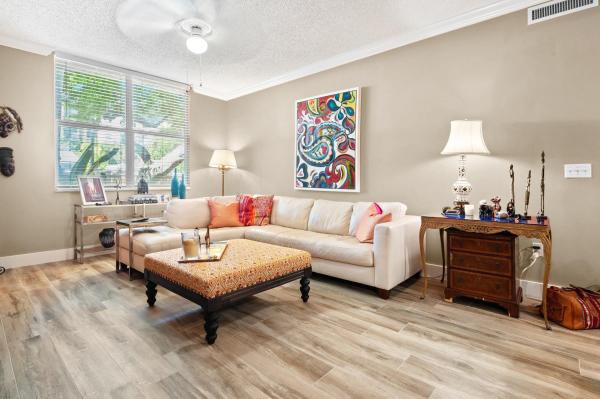 Regent Park At Young Circle, 1900 Van Buren St #123B, Hollywood, Florida 33020, image 2