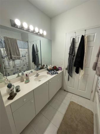Caribbean Isles Villas, 2665 NE 4th St #103, Homestead, Florida 33033, image 2