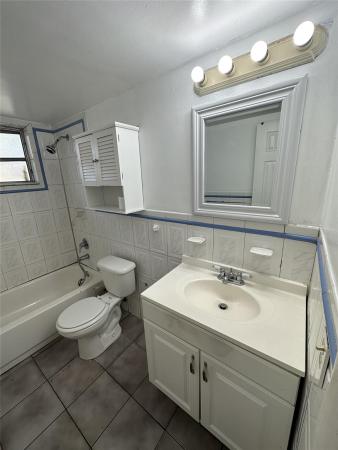 Lee Manor, 1725 James Ave #28, Miami Beach, Florida 33139, image 1
