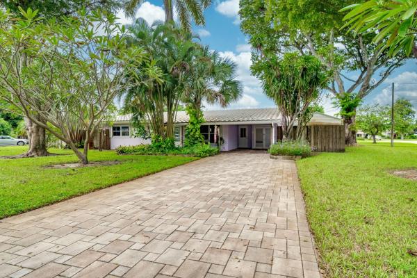 Meadowbrook, 1933 NW 2nd Ave, Wilton Manors, Florida 33311, image 1