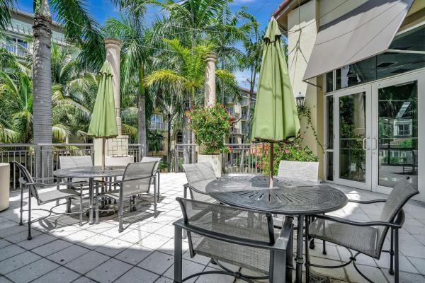 Wilton Station, 2625 NE 14th Ave #109, Wilton Manors, Florida 33334, image 3