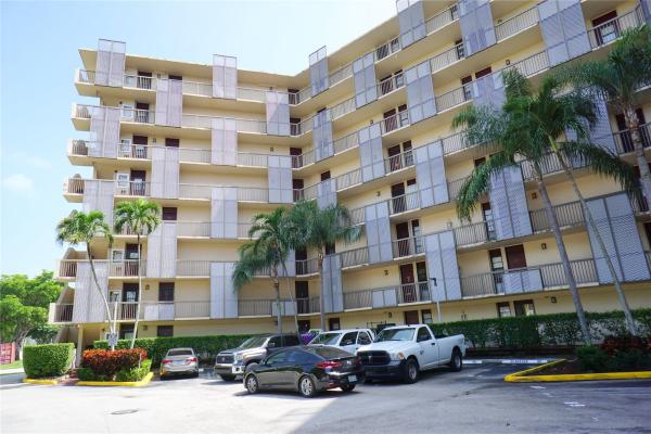 Bravura, 3101 N Country Club Dr #712, Aventura, Florida 33180, image 1