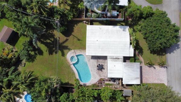Babco Heights, 400 NW 27th St, Wilton Manors, Florida 33311, image 2