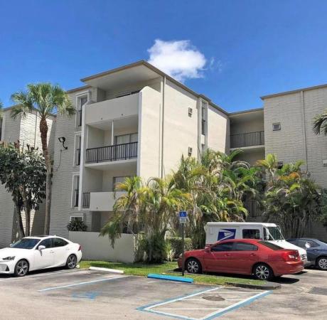 Dadeland Grove, 6886 N Kendall Dr #D206, Pinecrest, Florida 33156, image 1
