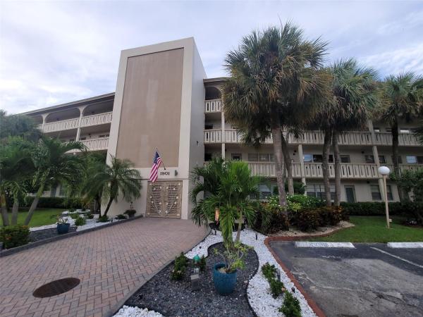 Bermuda Village, 1901 Bermuda Cir #H3, Coconut Creek, Florida 33066, image 1