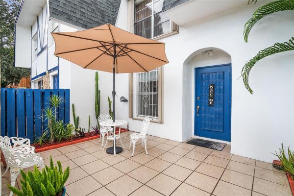 Nova Townhouses, 6789 SW 39th Ct #88, Davie, Florida 33314, image 3