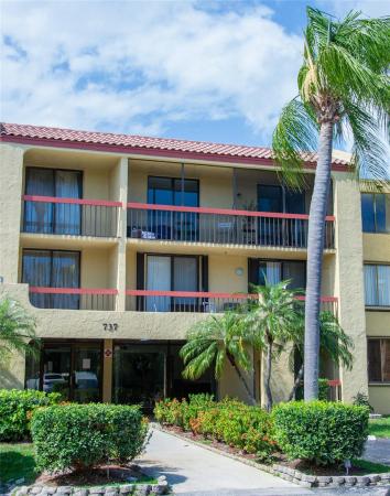 Vista Gardens, 737 SE 1st Way #104, Deerfield Beach, Florida 33441, image 1