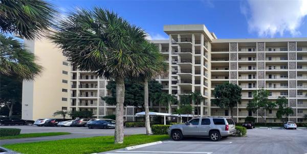Palm-Aire Country Club 1, 3050 N Palm Aire Dr #602, Pompano Beach, Florida 33069, image 1
