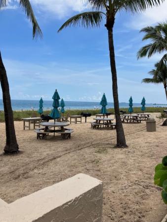 Sea Ranch Club C, 4900 N Ocean Blvd #609, Lauderdale By The Sea, Florida 33308, image 2