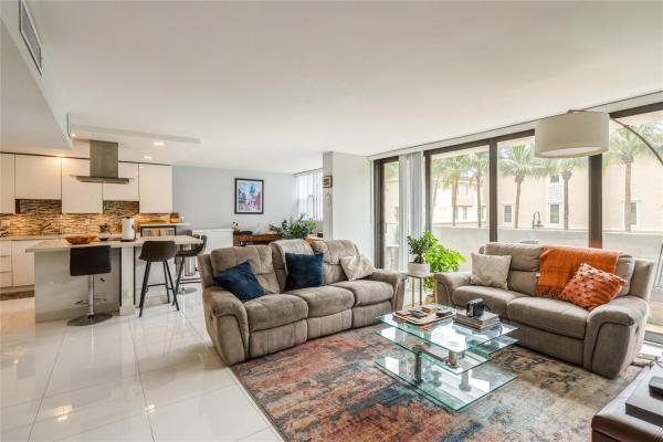 Avant Garde, 2049 S Ocean Dr #207, Hallandale Beach, Florida 33009, image 1