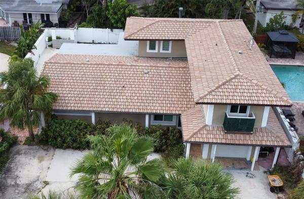 Norwood, 561 SE 3rd Ave, Pompano Beach, Florida 33060, image 1