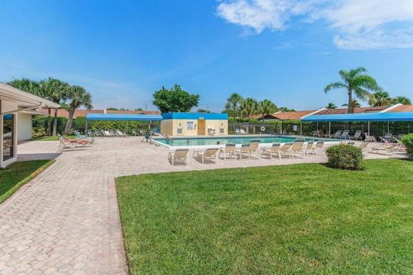 Cypress At Las Verdes, 5370 Las Verdes Cir #315, Delray Beach, Florida 33484, image 2