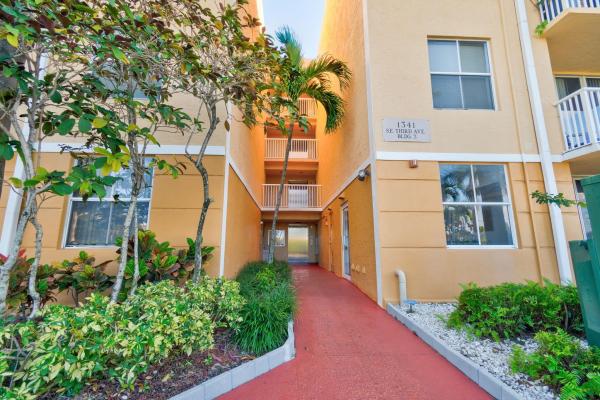 Sheridan East, 1341 SE 3rd Ave #202, Dania Beach, Florida 33004, image 1