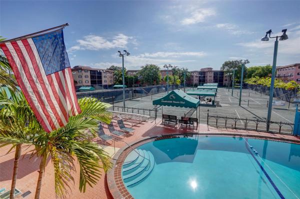 Tennis Club Wingfield, 610 Tennis Club Dr #405, Fort Lauderdale, Florida 33311, image 1