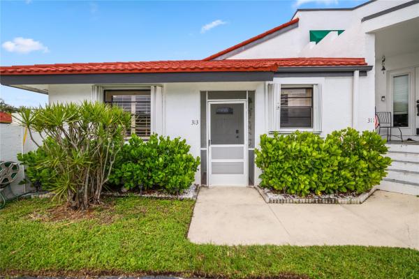 Deer Pointe, 313 NW 36th Ave #313, Deerfield Beach, Florida 33442, image 1
