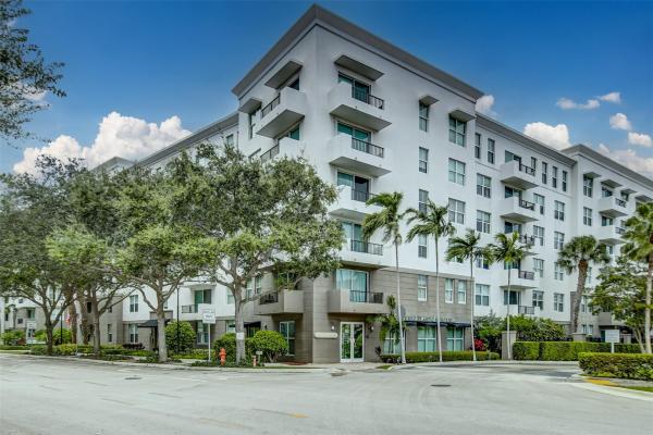 Lauderdale One, 2421 NE 65th St #312, Fort Lauderdale, Florida 33308, image 1