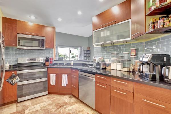 Summer Lake, 3425 NW 44th St #207, Oakland Park, Florida 33309, image 1