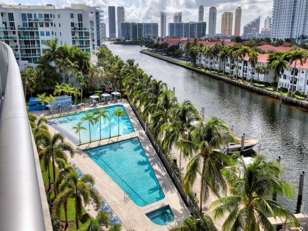 Artech Residences At Aventura, 2950 NE 188th St #430, Aventura, Florida 33180, image 1
