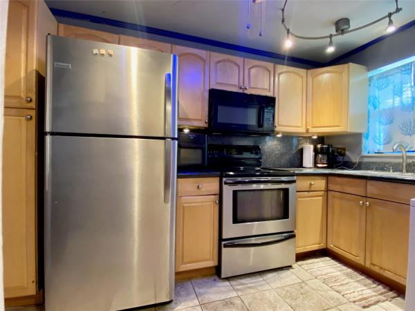 Hidden Harbor, 1785 N Andrews Sq #110E, Fort Lauderdale, Florida 33311, image 1