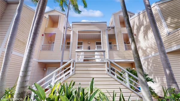 Summer Lake, 3469 NW 44th St #201, Lauderdale Lakes, Florida 33309, image 1