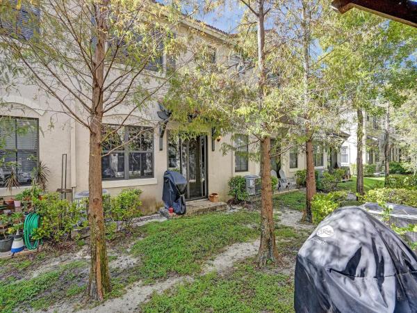 Madison Place, 1042 NW 33rd Mnr, Pompano Beach, Florida 33064, image 3