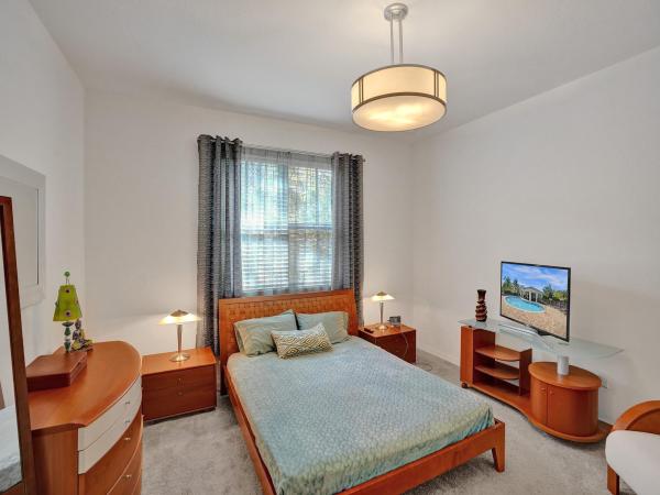 Madison Place, 1042 NW 33rd Mnr, Pompano Beach, Florida 33064, image 2