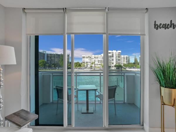 The Residences On Hollywood Beach, 3000 S Ocean Dr #204, Hollywood, Florida 33019, image 1
