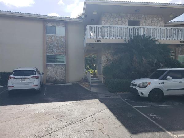 Costa Crest, 2110 NE 39th St #10A, Fort Lauderdale, Florida 33308, image 1