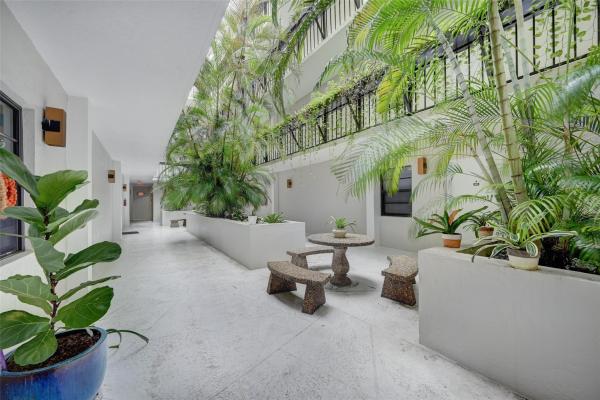 Lauderdale Landings, 5495 NE 25th Ave #405, Fort Lauderdale, Florida 33308, image 3