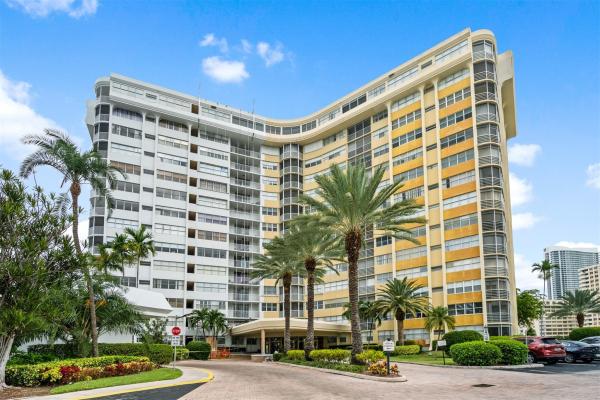 Lake Point Tower & Marina, 100 Golden Isles Dr #413, Hallandale Beach, Florida 33009, image 1