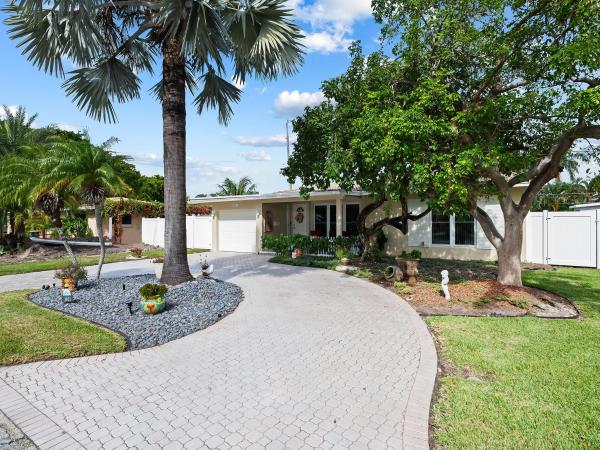 Hillsboro Estates, 2021 NE 26th St, Lighthouse Point, Florida 33064, image 1